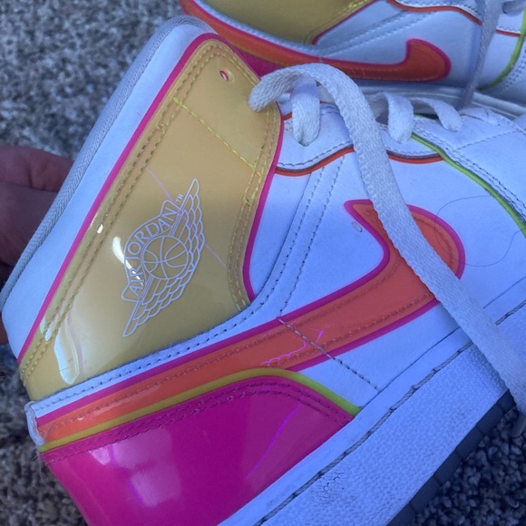 Shoes - Picture 7 of 7